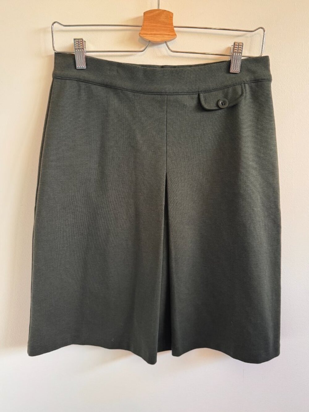 Modern Edge! Nice Things Pewter Green Split Front Skirt (Size M, NWT) - Picture 2 of 6